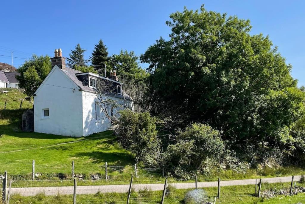 Beautiful Cottage In A Wonderful Highland Setting Drumbeg Экстерьер фото